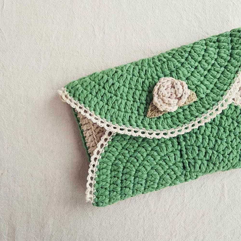 新外贸纯手工钩编收纳袋韩版家居装饰纯棉手钩纯色手袋钱包零钱包