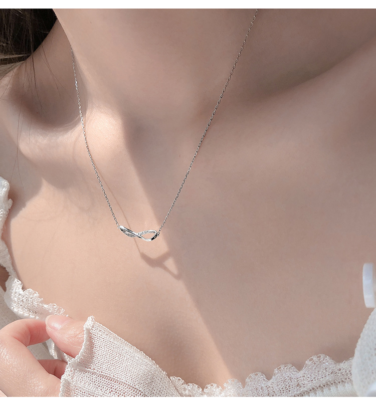 气质几何项链女小众设计感i冷淡风莫比乌斯环锁骨链韩国吊坠新潮