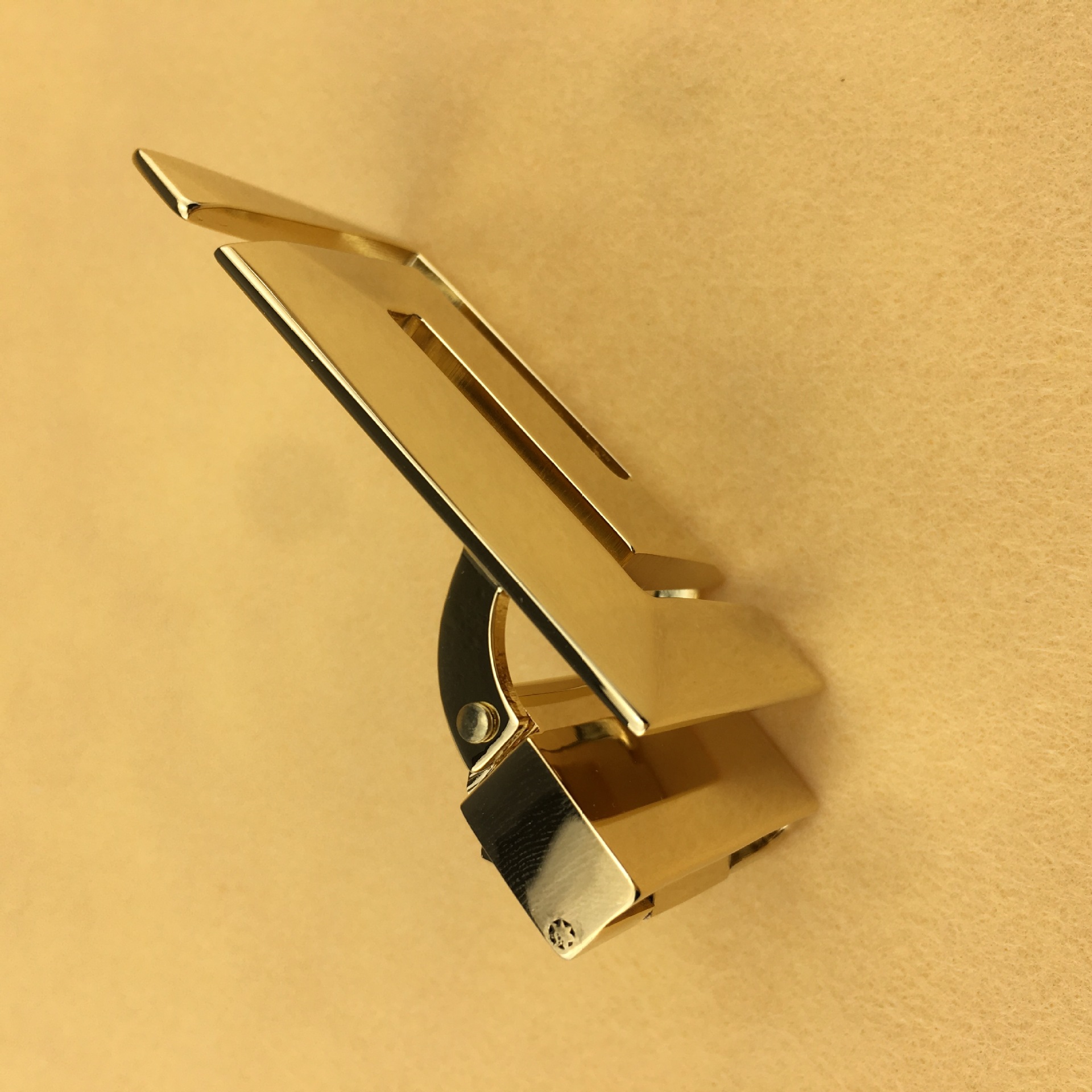 回形纹纯铜尾夹扣内径35mm纯铜尾夹板扣真空电镀精品扣时尚商务扣