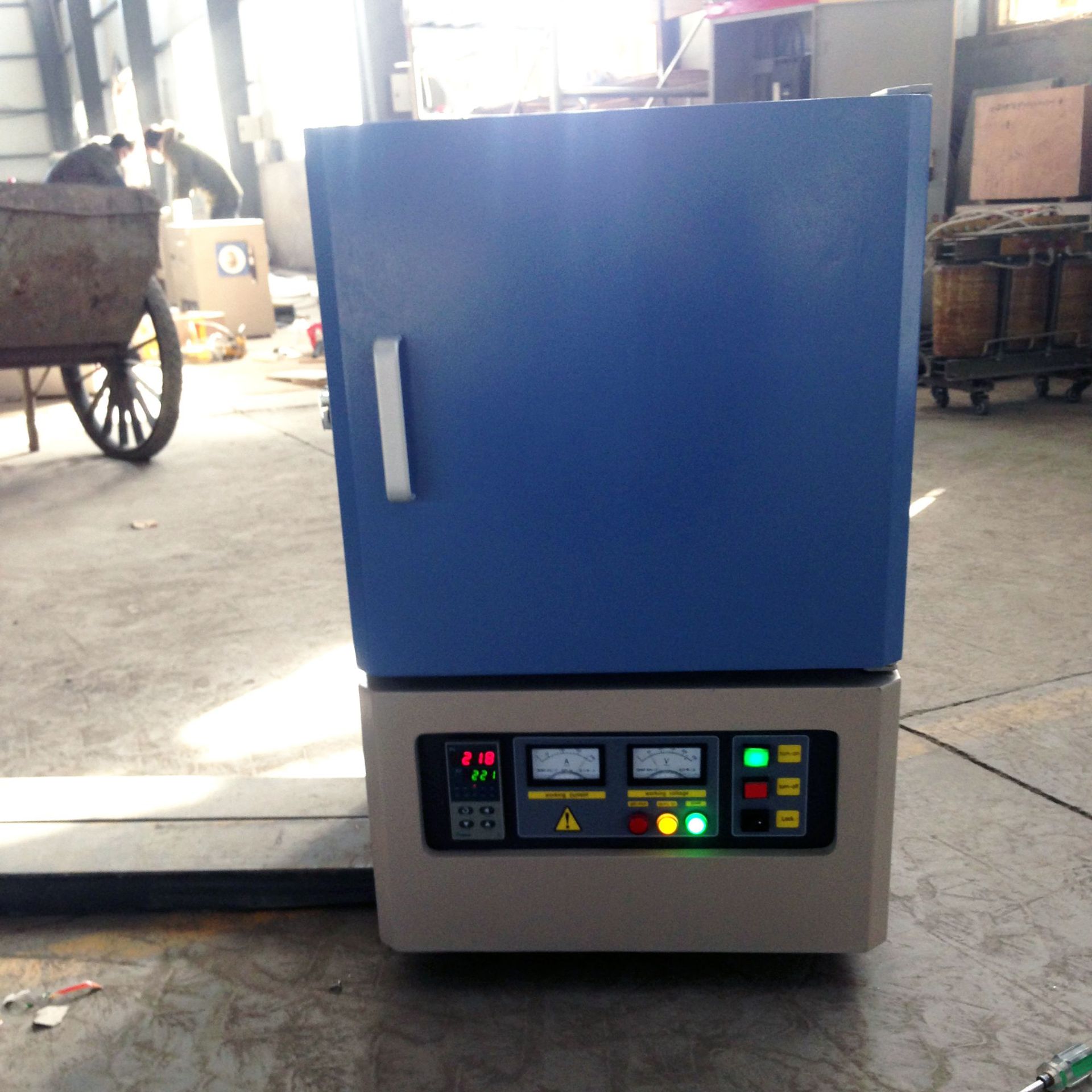 触摸屏可记录温度程序箱式马弗炉 小型陶瓷烧结炉 高温电阻炉