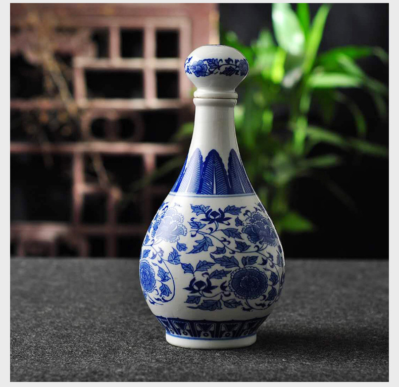 古典青花瓷1斤装白酒瓶子景德镇复古空酒瓶小酒坛500毫升密封酒壶