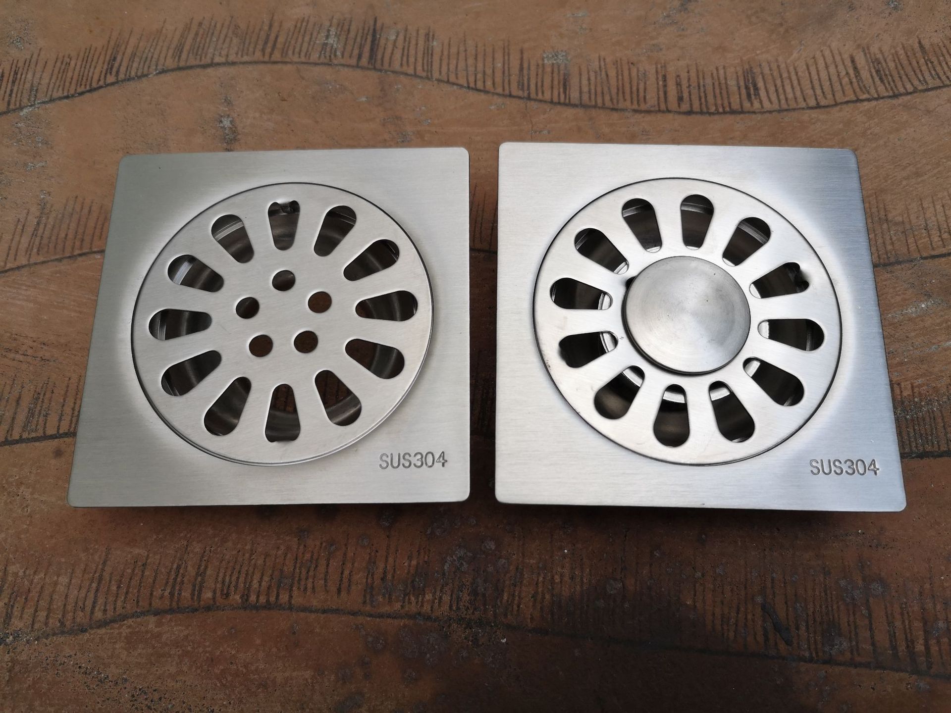 304不锈钢地漏卫生间深水封 酒店工程水漏大排量淋浴房小侧排地漏