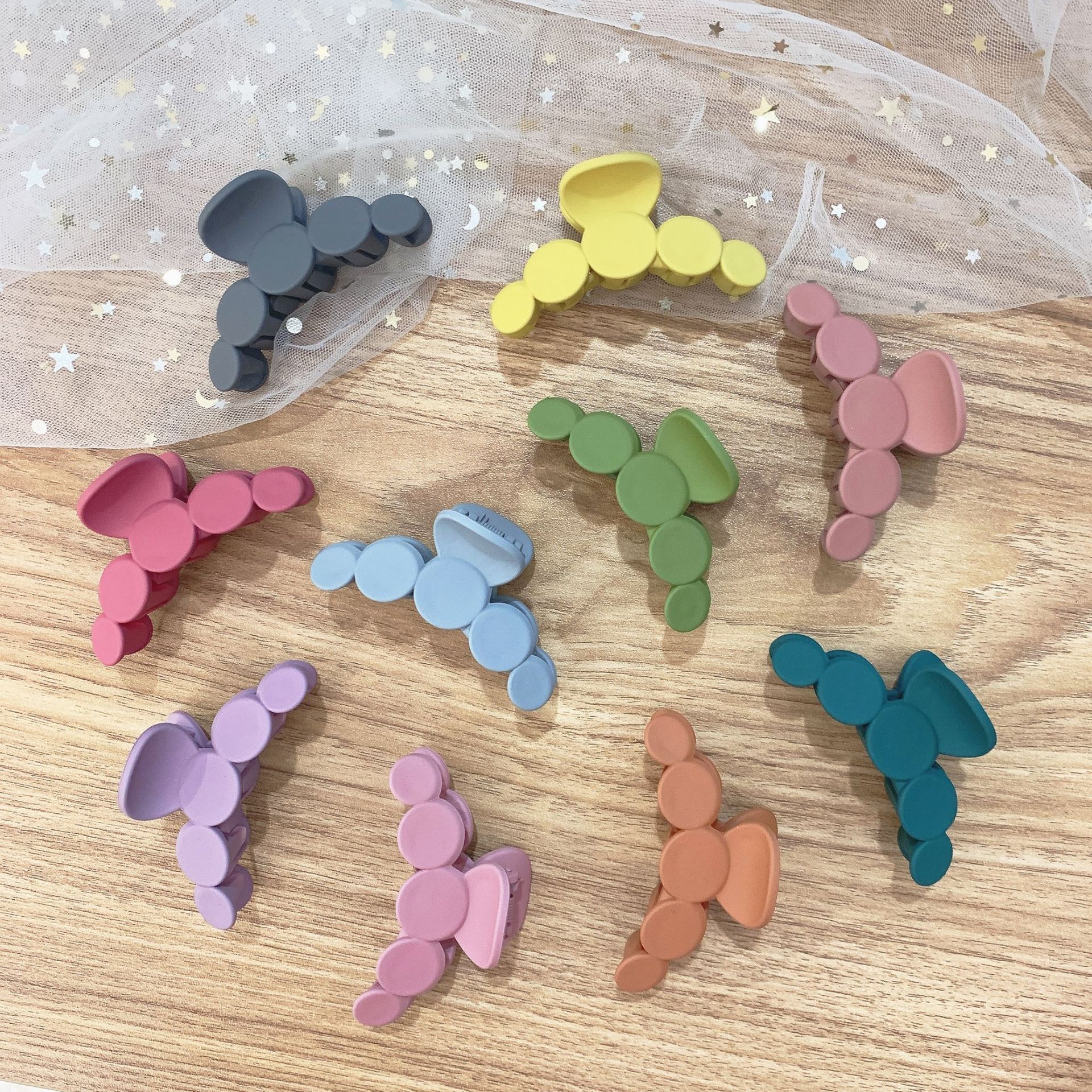 韩国新款磨砂抓夹中号后脑勺马尾夹子洗脸洗澡用盘头亲子发抓