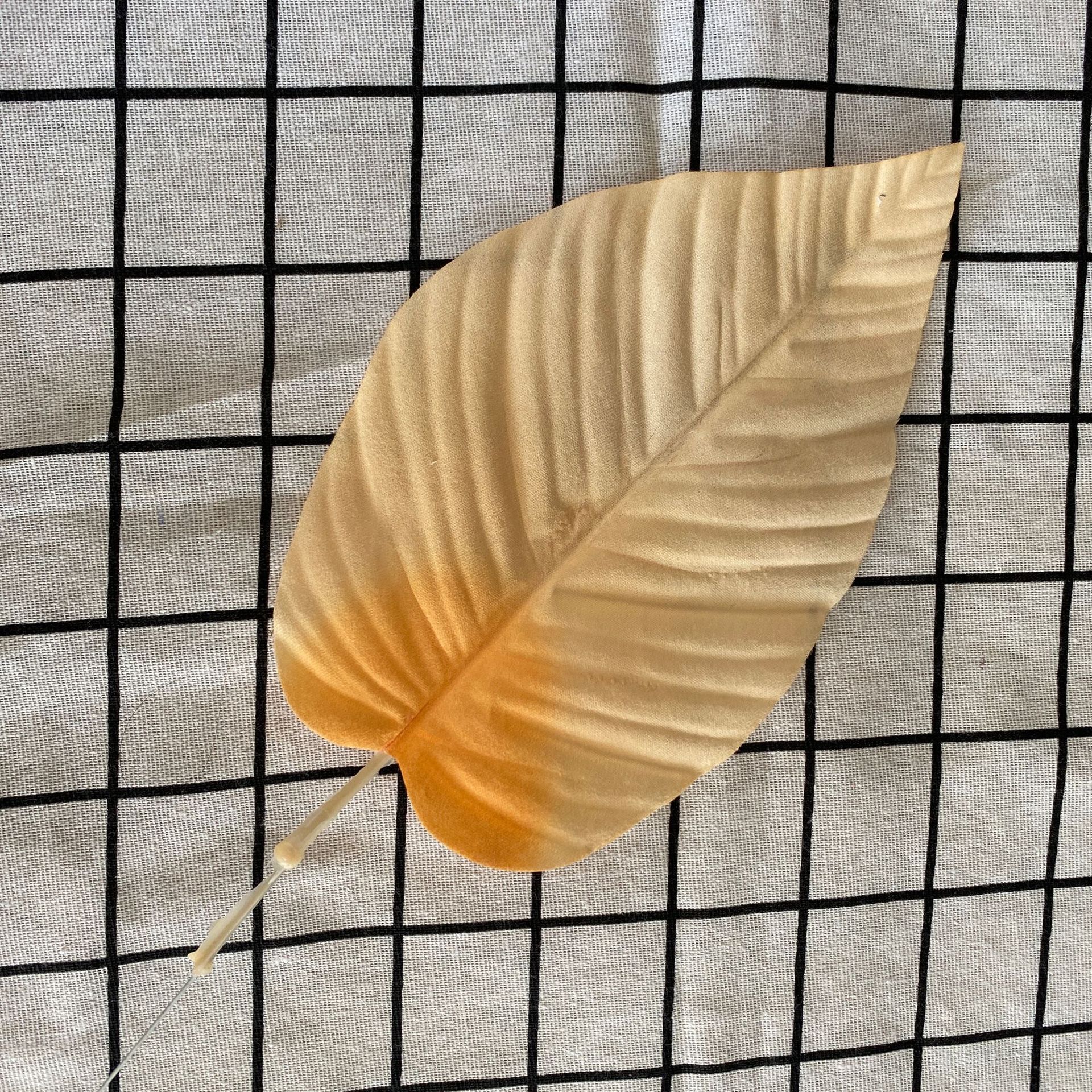 北欧仿真植物叶子婚庆绿植墙配材高档哑光毛布蒲叶葵叶扇叶