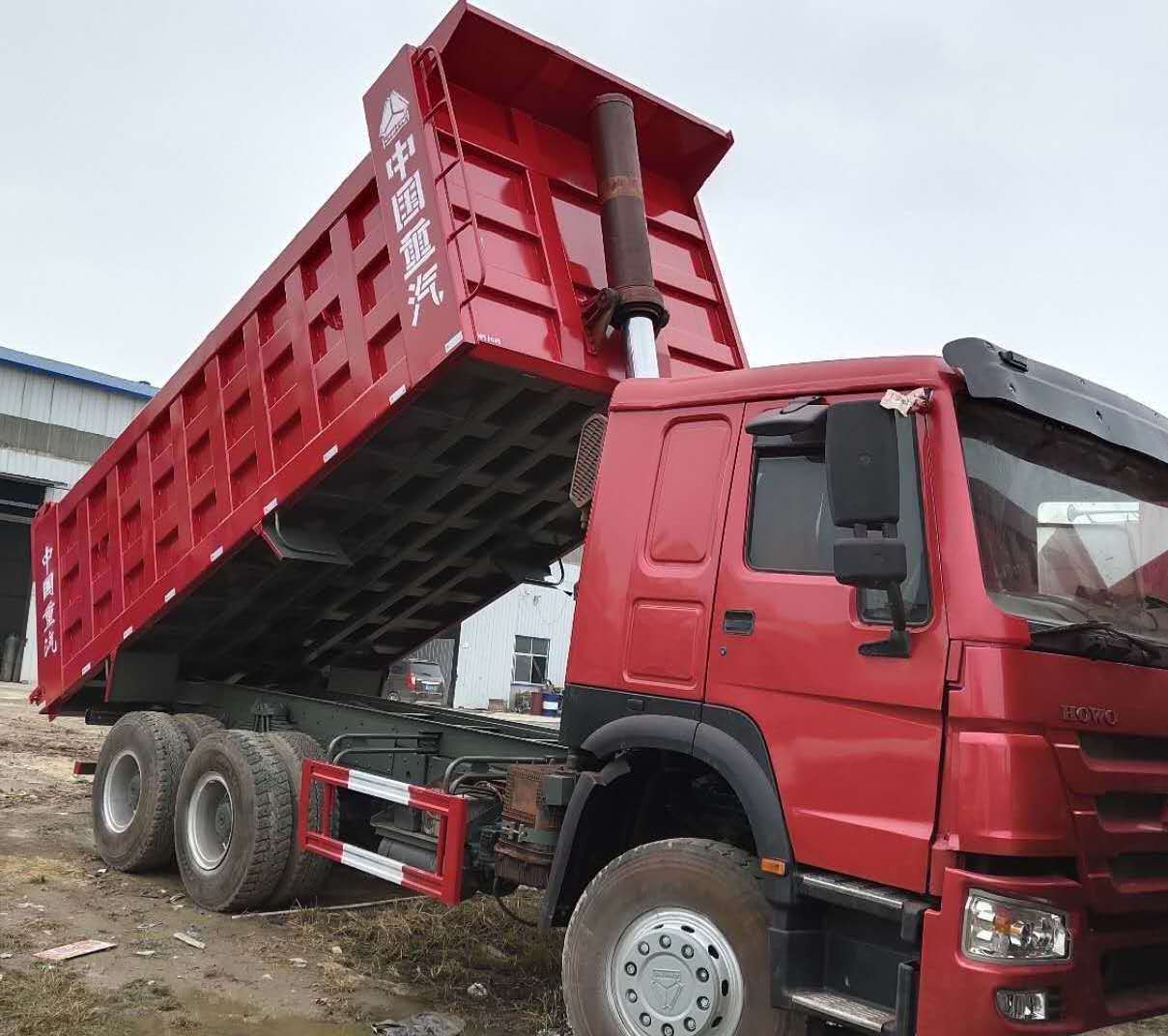 出售14年重卡豪沃 后八轮二手自卸车 二手重汽后八轮工程自卸车