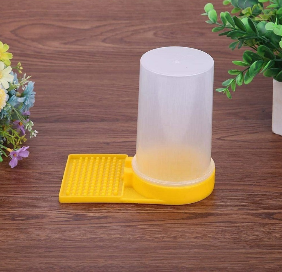 养蜂工具蜜蜂喂食器巢门喂水器蜜蜂新款巢门饲喂器饮水盒出口品质