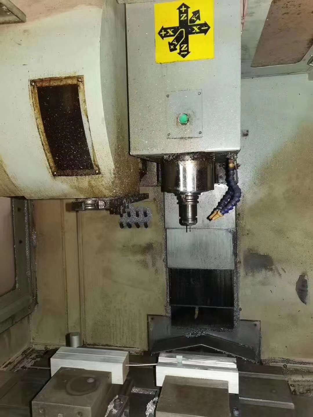 低价转让二手丽驰mv-650立式加工中心刀臂式刀库