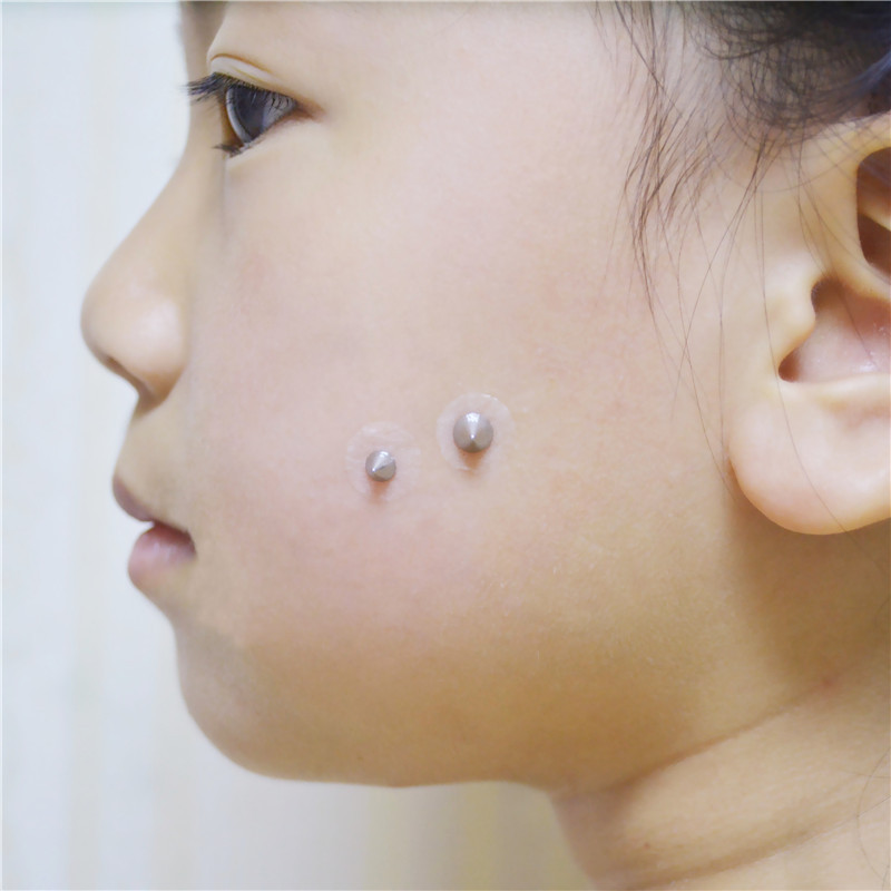 唇钉假无洞个性无孔不穿孔可以贴的酒窝钉眉钉恶魔钉鼻钉脸颊钉新