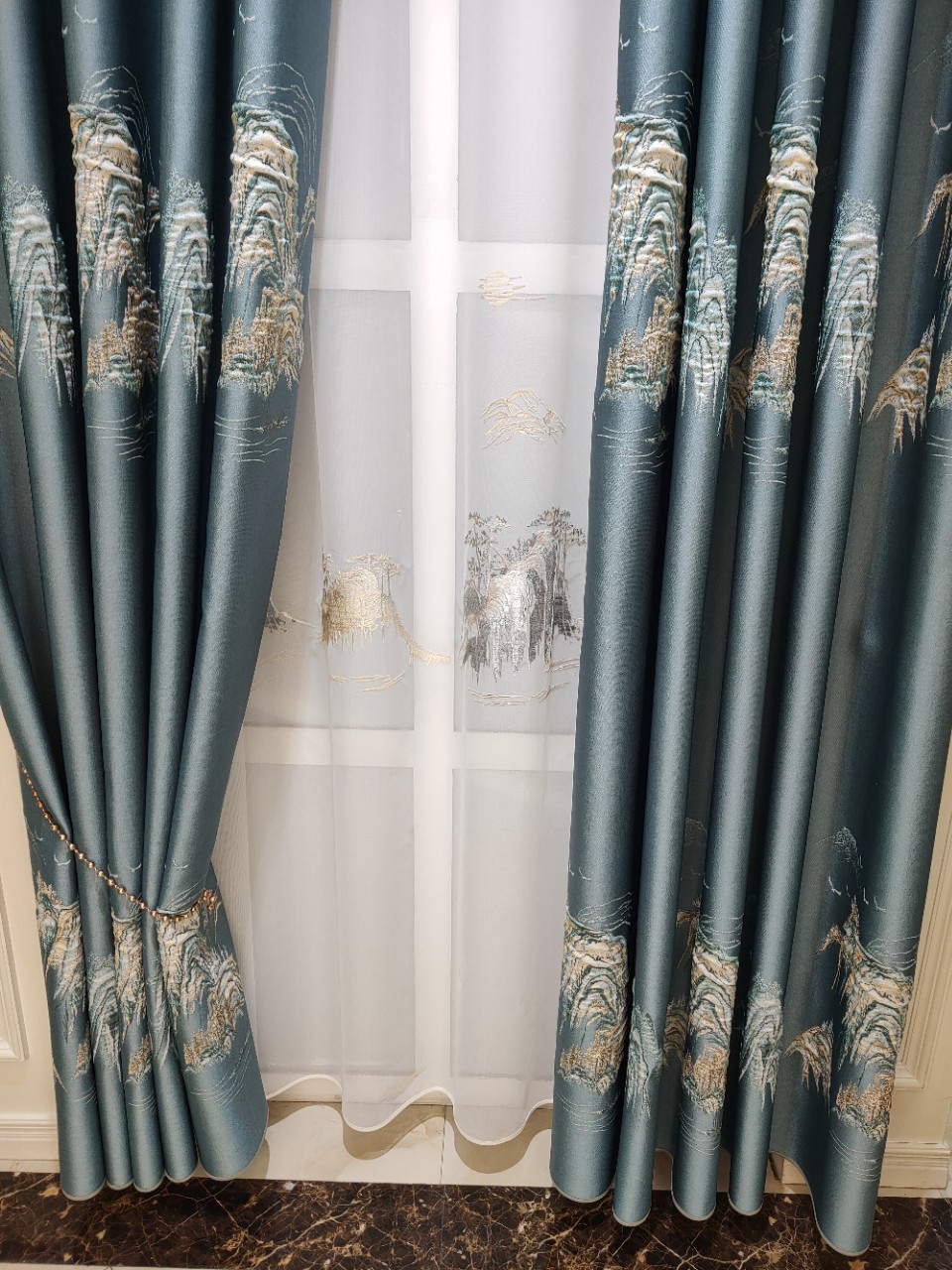 高精密麻料浮雕提花窗帘布料遮光加厚轻奢大气客厅书房窗帘做成品