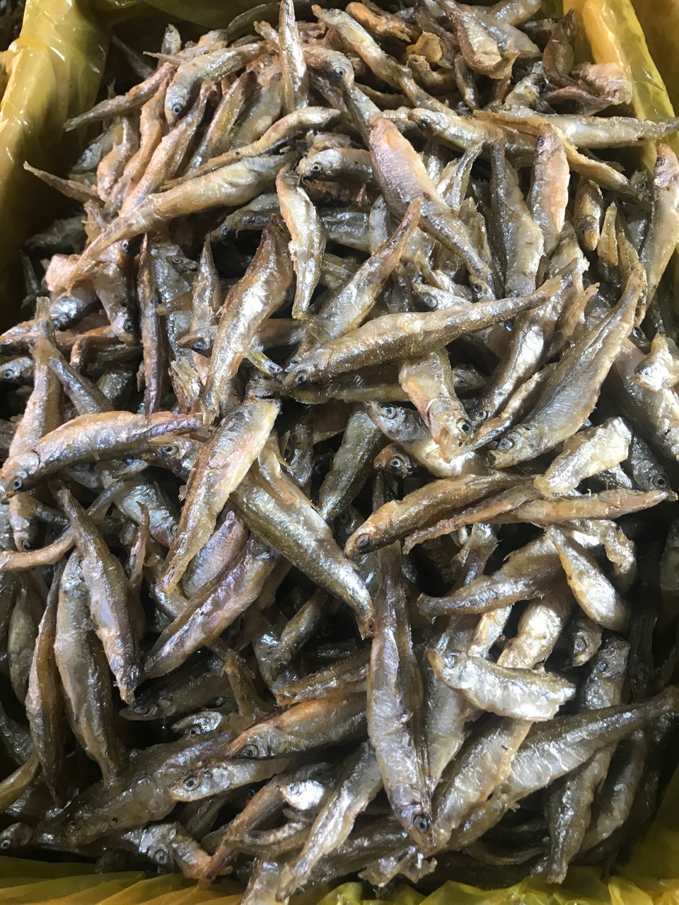 小鱼干无盐鱼五油炸鱼公鱼干大号公鱼干约8公分油炸小干鱼干货