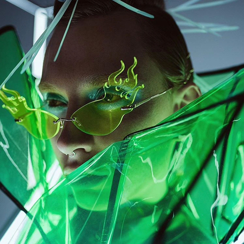 个性无框火焰太阳镜小三角嘻哈眼镜欧美舞会潮墨镜时尚蹦迪眼镜女