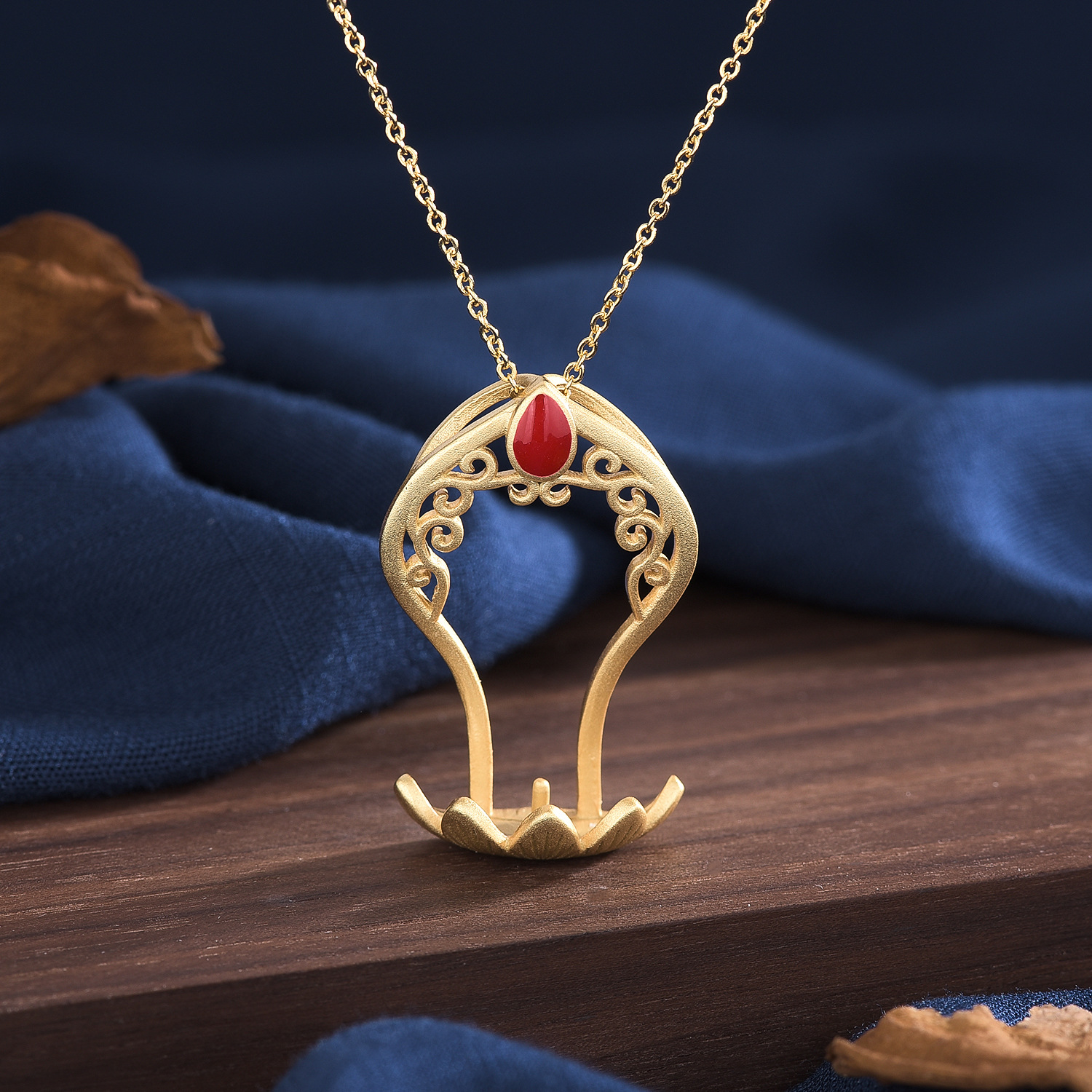 梅陇厂家直产货源古法金无相佛座吊坠莲花项链 男女吊坠 复古传承