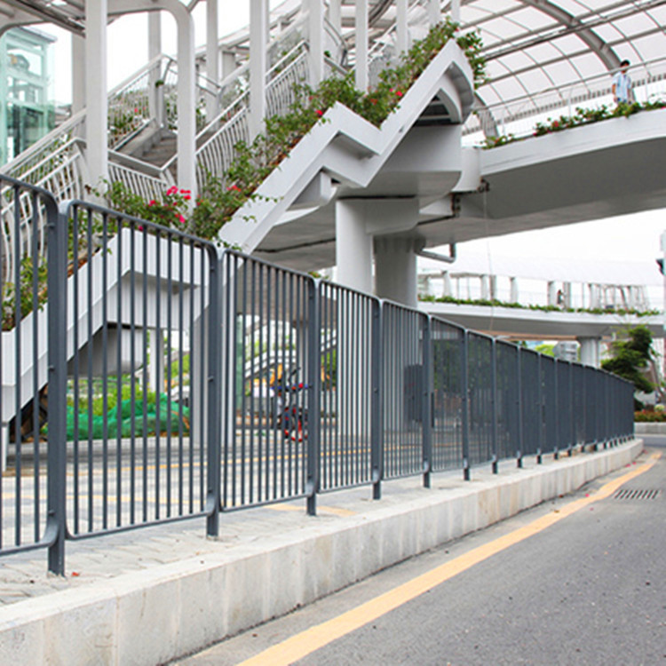 广东厂家供应深标港式护栏深标甲型,乙型护栏,低碳钢镀锌防锈-阿里巴