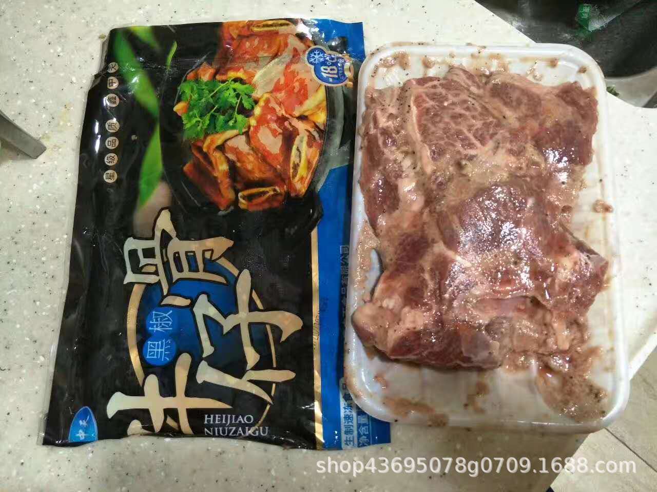 鑫中天调味黑椒牛仔骨8kg/箱 牛小排酒店餐厅牛肉 400g*20包/箱
