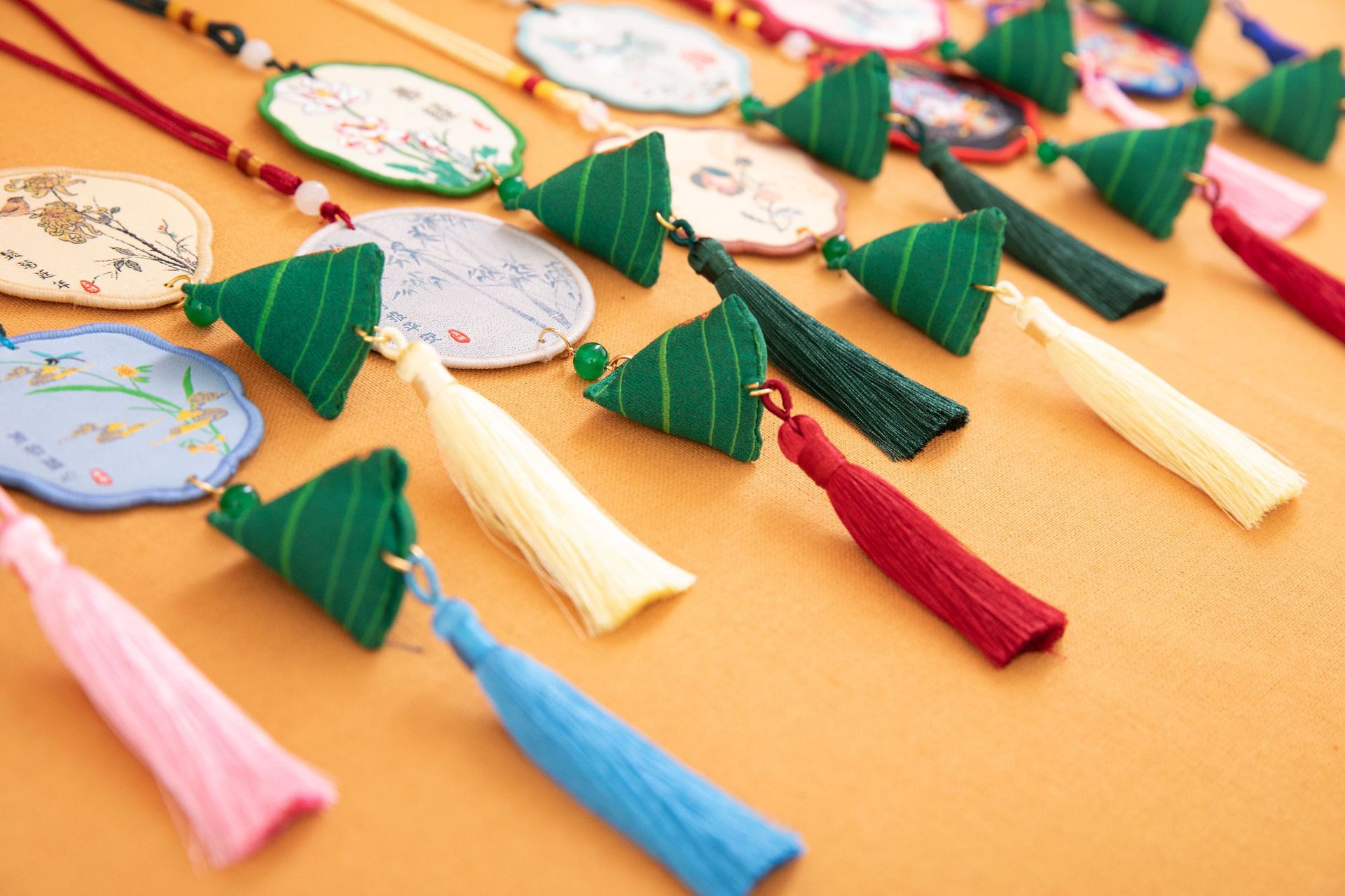 祈福平安粽子香包香囊随身中国风挂件汽车艾草驱蚊特色端午节礼物