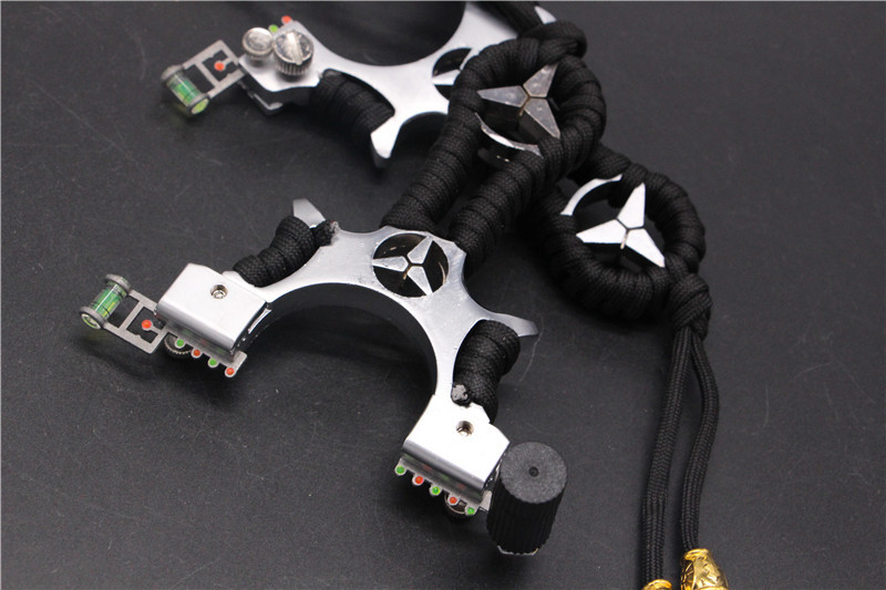 合金奔驰弹弓激光瞄准器玛莎合金钢 带水平仪红外 免绑快压扁皮筋