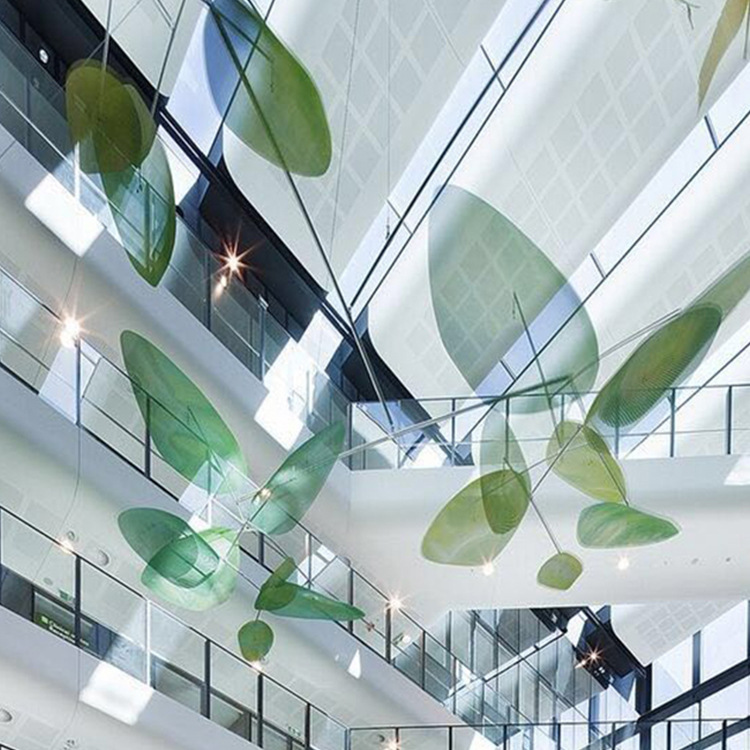商场中空吊饰中庭吊挂卖场中厅设计购物广场天顶美陈装饰厂家