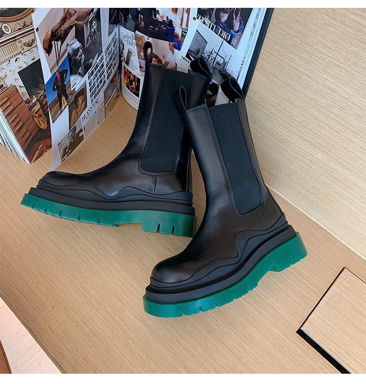 网红马丁靴女2020年秋冬季时尚潮流新款仙女风韩版休闲厚底靴子女