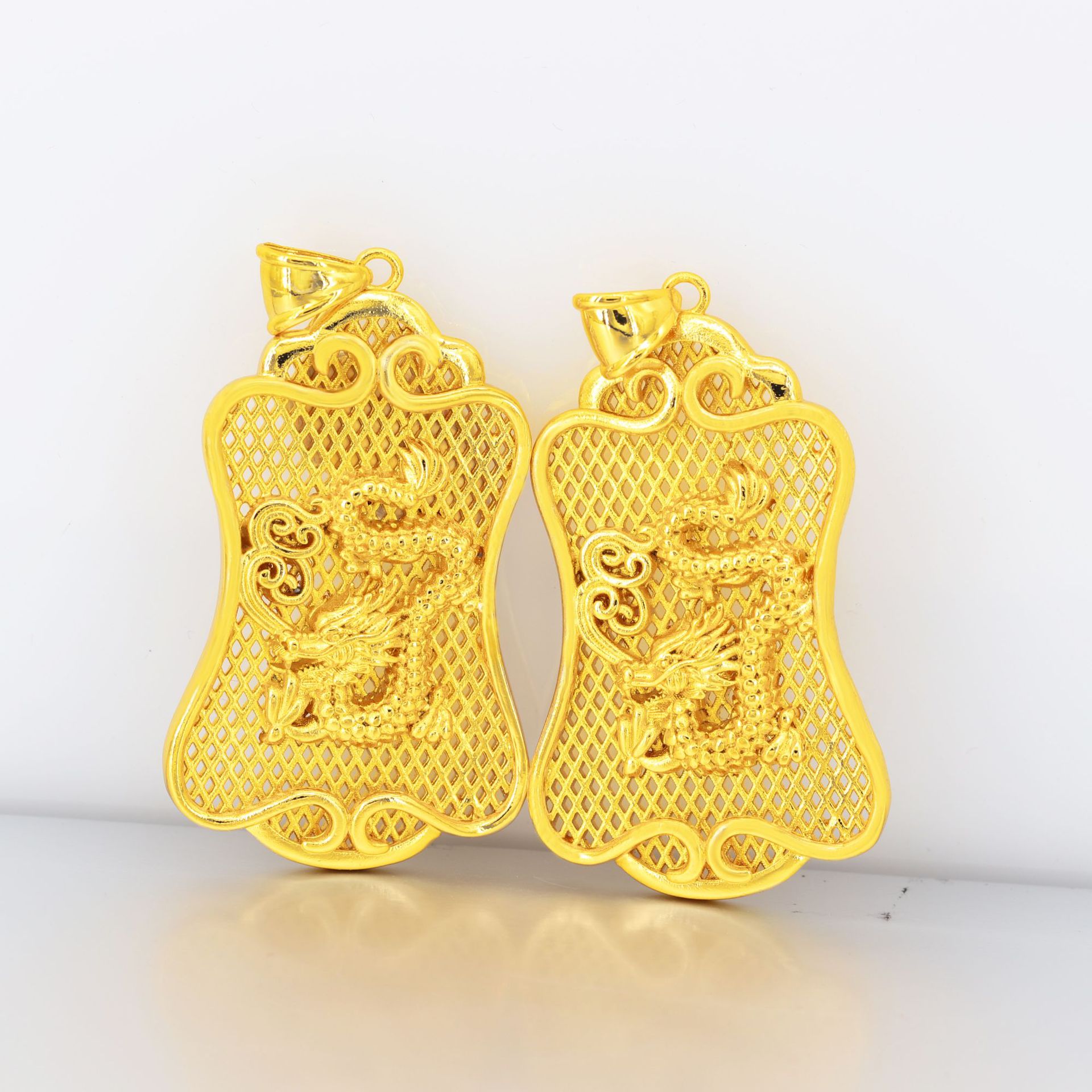 沙金项饰新品配饰芭蕉扇龙牌吊坠大气铜镀金越南沙金首饰批发