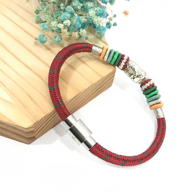 s925纯银蝉造型配饰diy手工编织手链红绳多股玉线绳编织圆绳手链