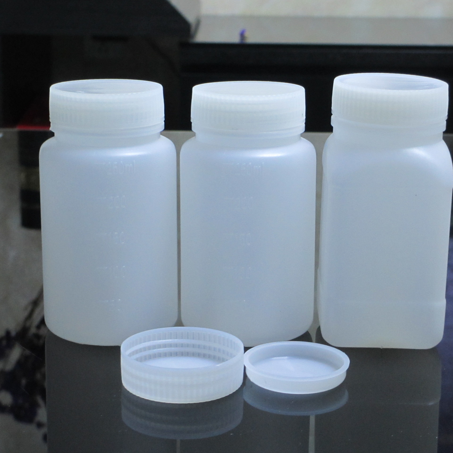 厂家供应250ml塑料瓶 广口瓶 大口试剂瓶 方形瓶 样品瓶子 分装瓶