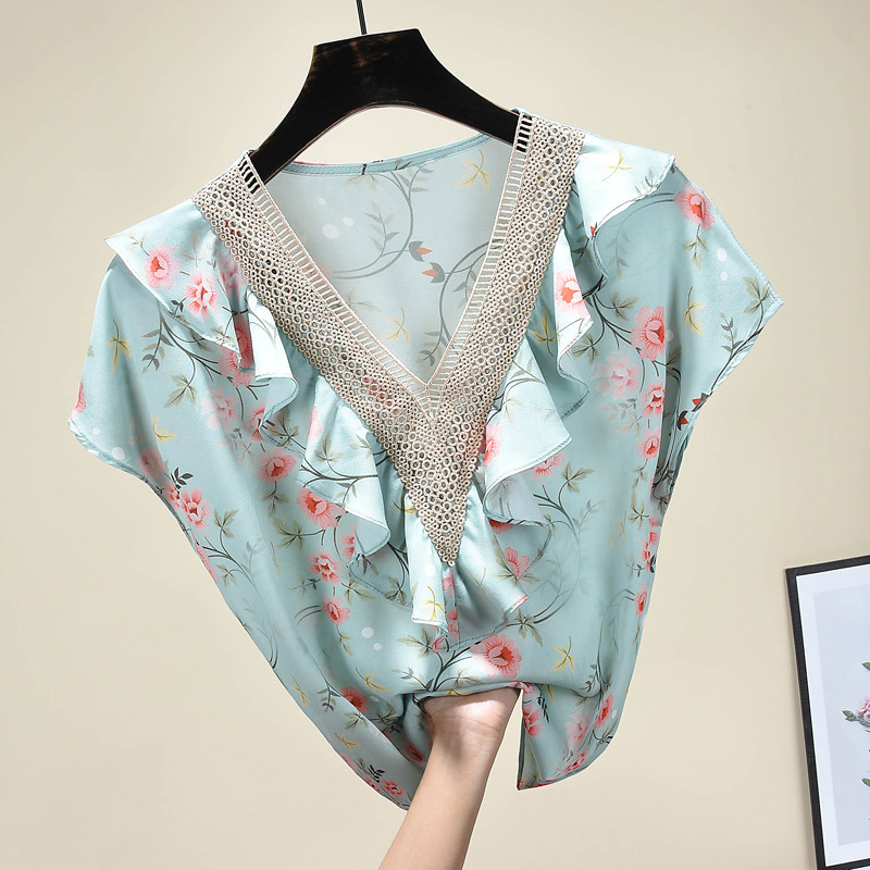 粉花雪纺衫大码短袖女夏季新款v领宽松洋气质甜美荷叶边碎花上衣