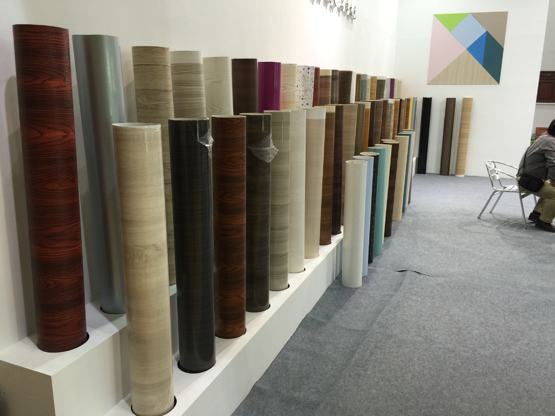 工厂生产批发环保pvc真空吸塑膜包覆皮家具衣柜移门木纹装饰材料