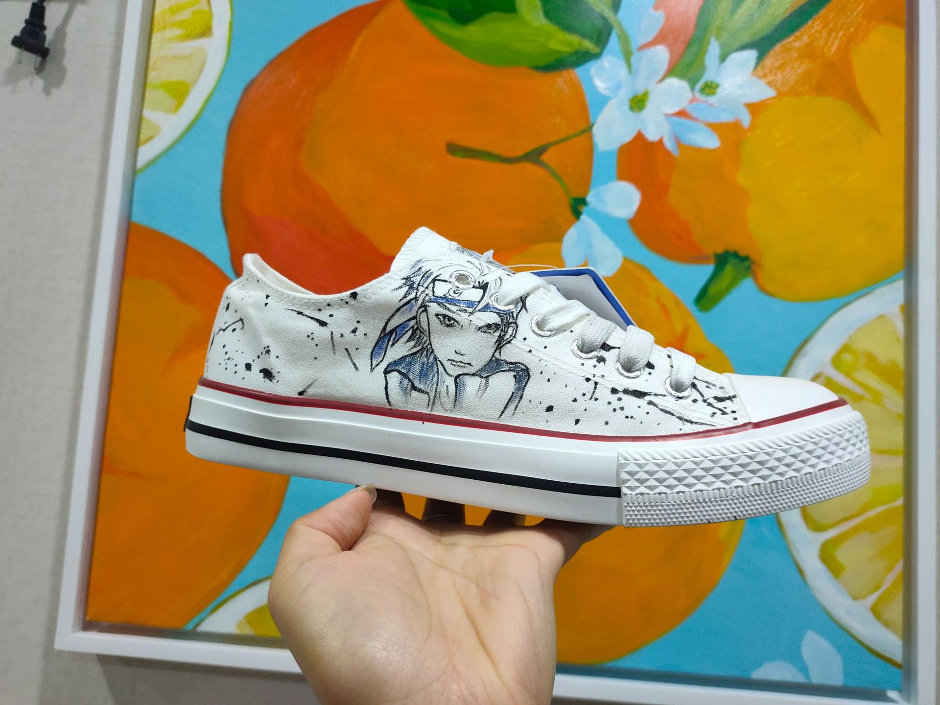 2020爆款黑白手绘低帮回力鞋卡通图案人物丙烯手工绘制帆布鞋批发