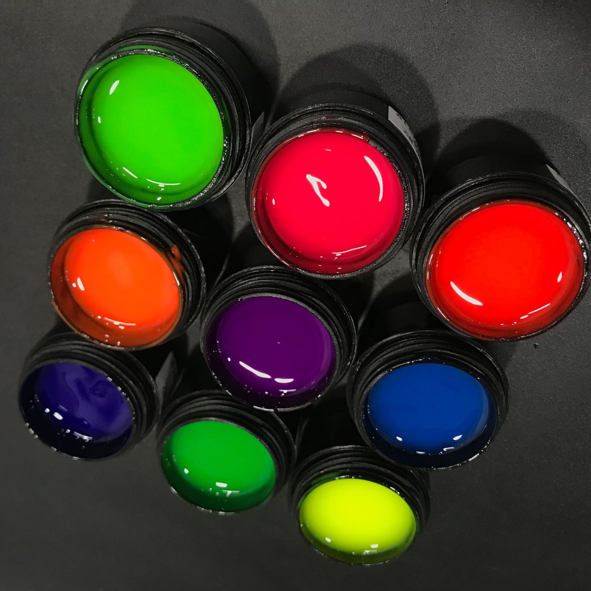 厂家批发甲油胶抖音网红款夜光胶萤火虫胶蹦迪粉发光精灵芭比胶