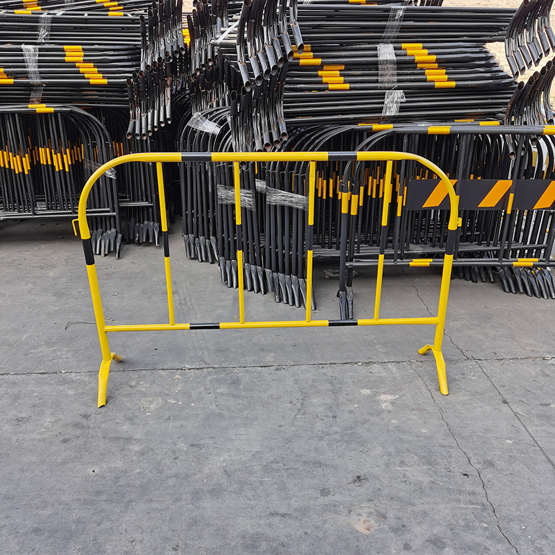 厂家批发可移动防护围栏 铁马防护栏市政隔离栏隔离带防护栏