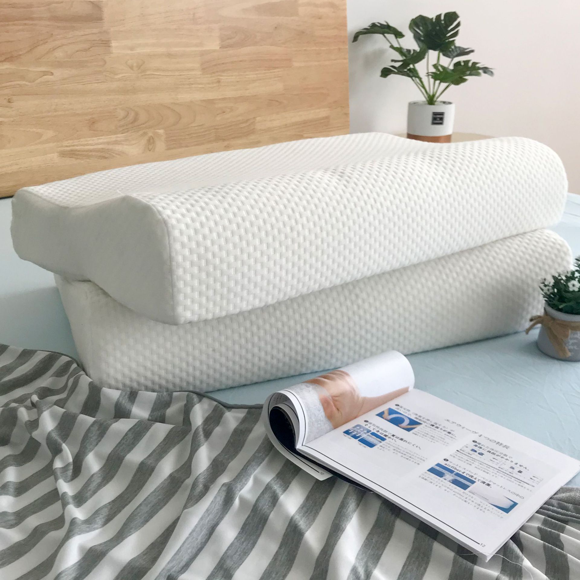 儿童成人枕头日本乳胶枕泰国纯乳胶枕头单人护颈枕原单