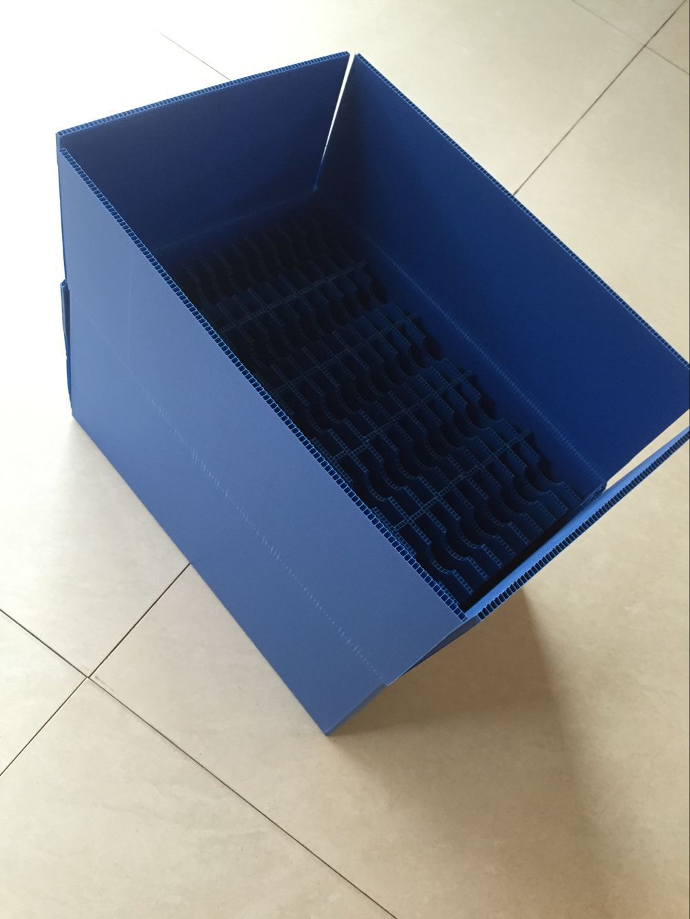 福建厦门黄色塑胶纸箱式包装箱 pp中空板塑料箱 折叠瓦楞周转纸箱