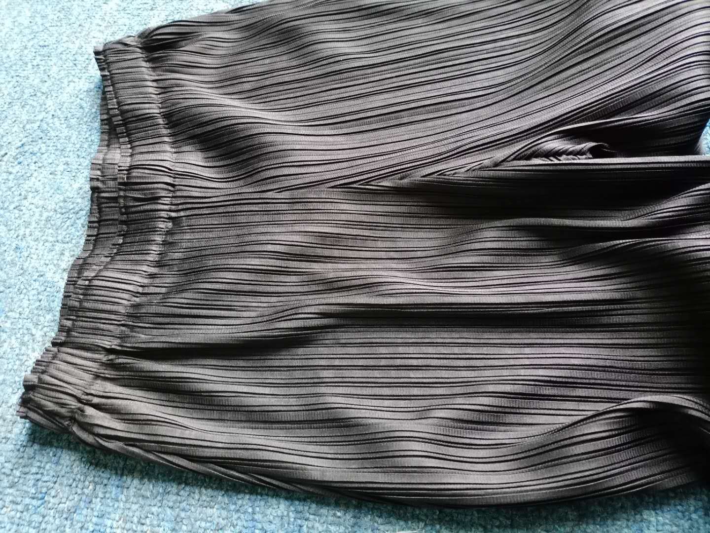 三宅压褶女装裤子阔腿裤内衬舒适透气黑休闲裤