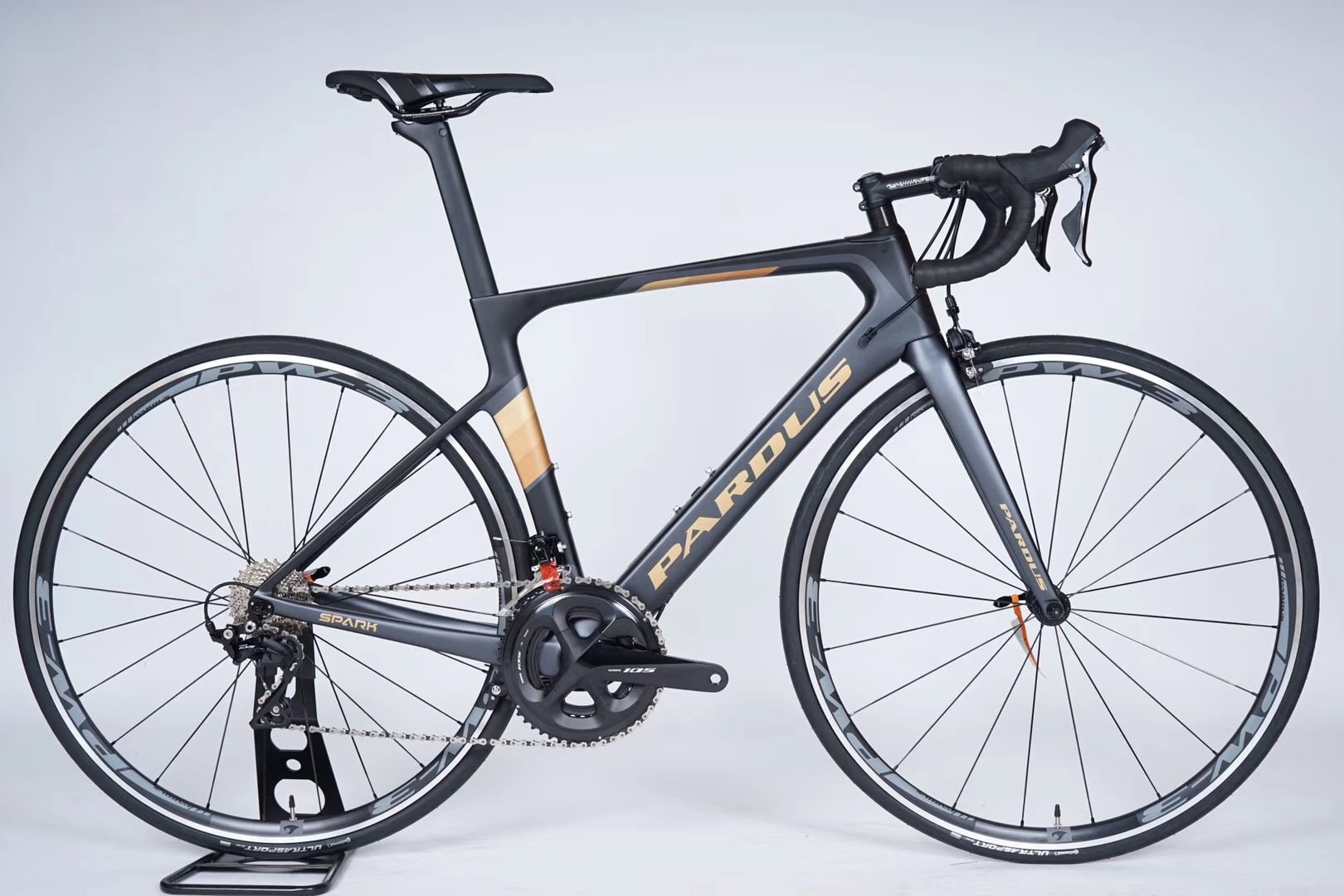 pardus瑞豹spark气动碳纤维公路车整车 破风气动 105套件综合爬坡