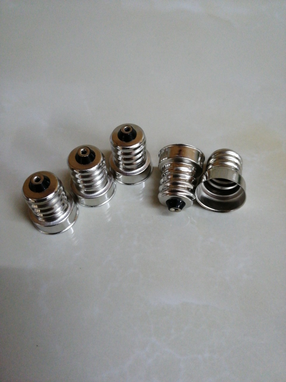 e12s灯头喇叭口 铜镀镍标准头灯泡头 e12喇叭口灯头常规灯头