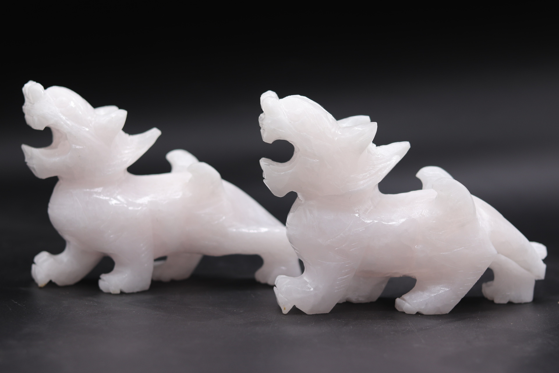 天然南玉白玉貔貅摆件一对玉雕工艺品招财风水伊朗阿富汗