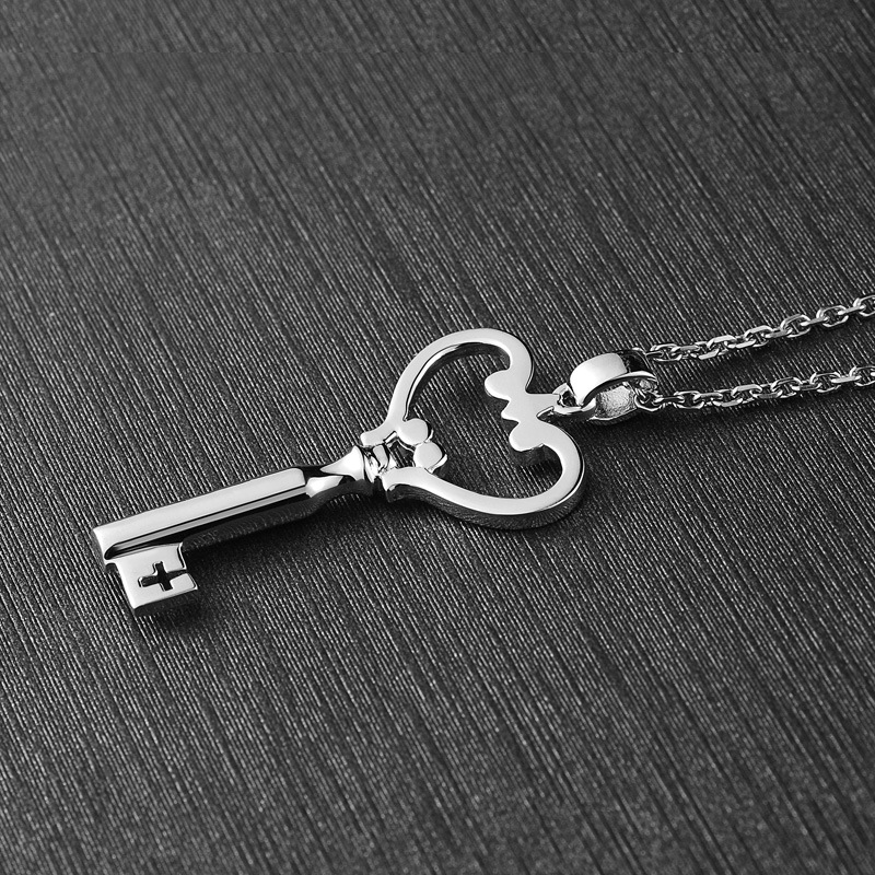 925纯银开心锁项链男士潮牌百搭嘻哈简约个性古巴锁蛇骨链吊坠