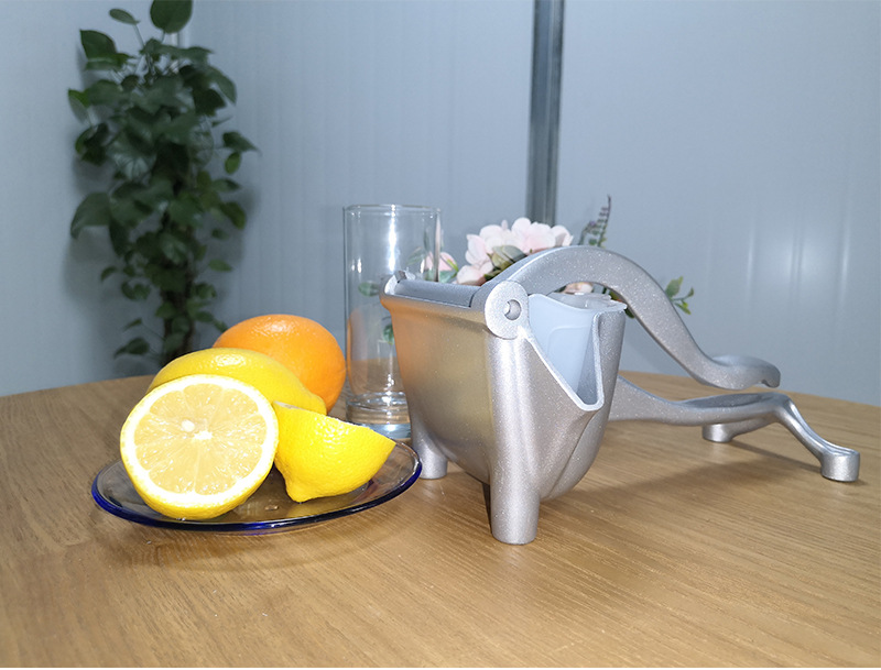 工厂直销铝合金手动榨汁器便携加厚铝制压汁机柠檬橙汁水果压榨器