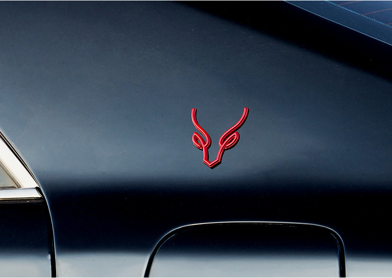 一路平安车贴抽象鹿头车标一鹿平安金属创意个性尾标装饰贴车尾标