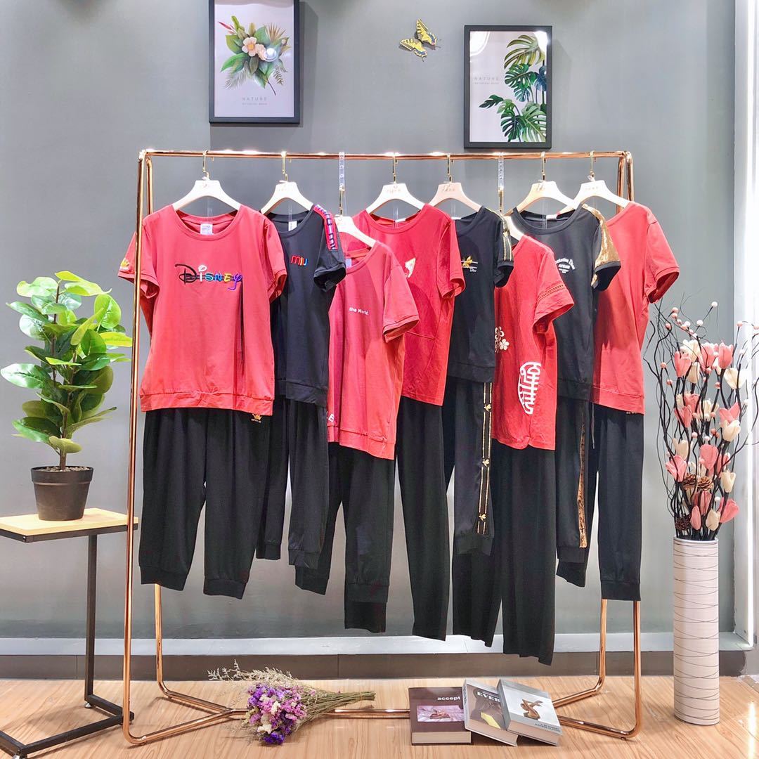 广东知名运动品牌贝瑞曼琪20夏专柜正品大牌女装品牌折扣尾货货源