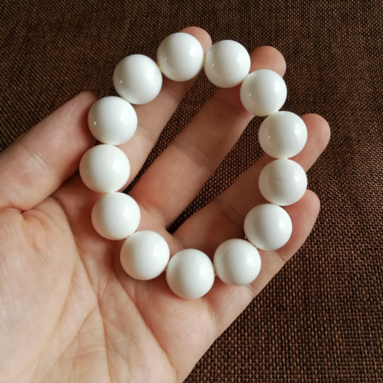 海南玉化贝壳白色手串 玉石男款佛珠手链手饰品佛珠配饰批发