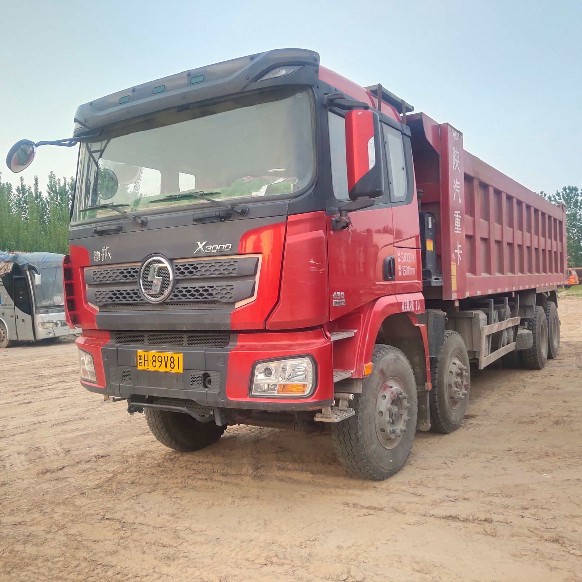 8米自卸车报价 双桥工程后八轮自卸泥头车