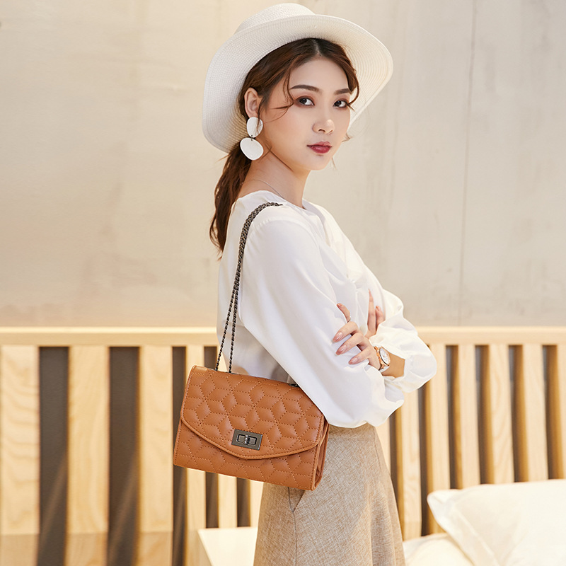 Elegant Rhombus Chain Small Square Bag Fashionable Embroidered Shoulder Bag Elegant All-Match Women Messenger Bag One Piece Dropshipping