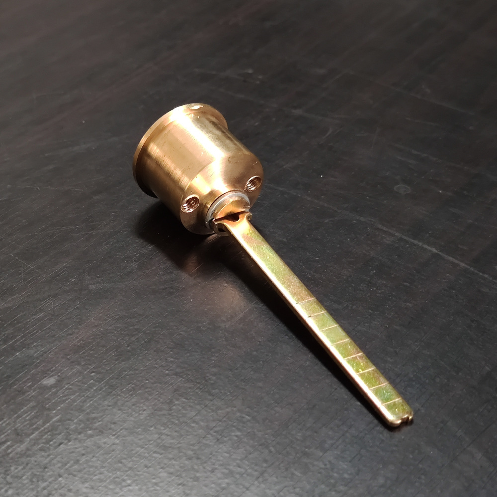 【厂家供应】月牙电控锁锁芯 实心全铜锁芯 偏芯防盗门锁芯