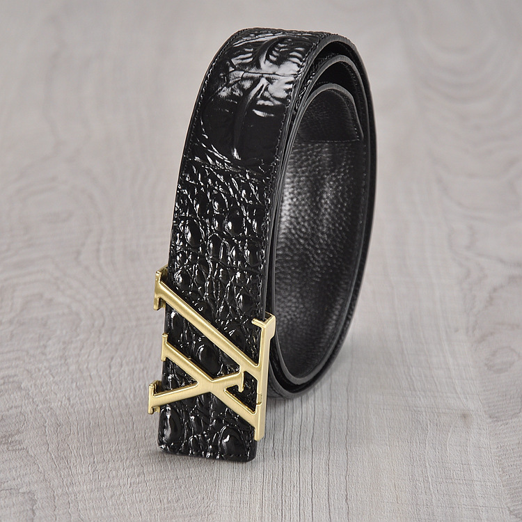 男士皮带韩版时尚款简约腰带男平滑扣xl商务字母板扣裤带青年百搭