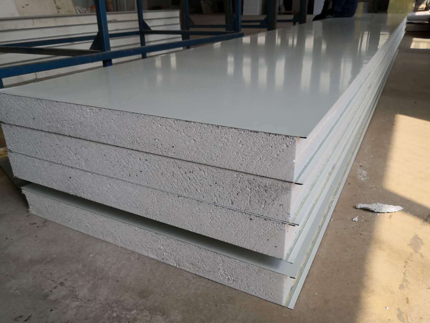 彩钢聚苯夹芯板,eps夹芯板,泡沫夹芯板,950-1150夹芯板