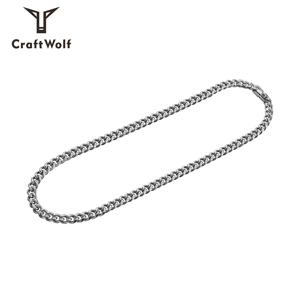 European and American Fashion Brand Simple Hip Hop Short Necklace Fashion Exquisite Buckle Titanium Steel Collar Ornament Wholesale Stall Supply