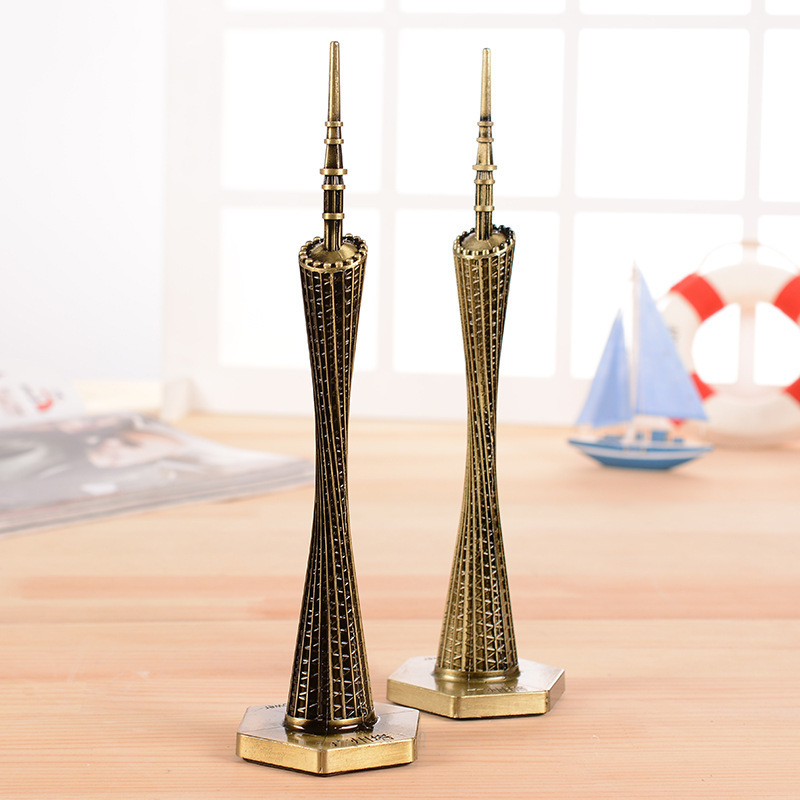 创意广州塔摆件旅游纪念品办公桌面金属工艺25cm小蛮腰铁塔工艺品