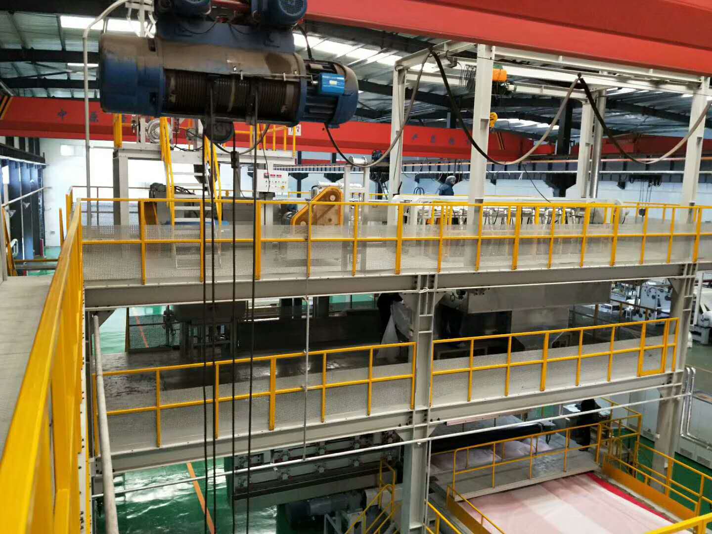 sss防粘无纺布设备