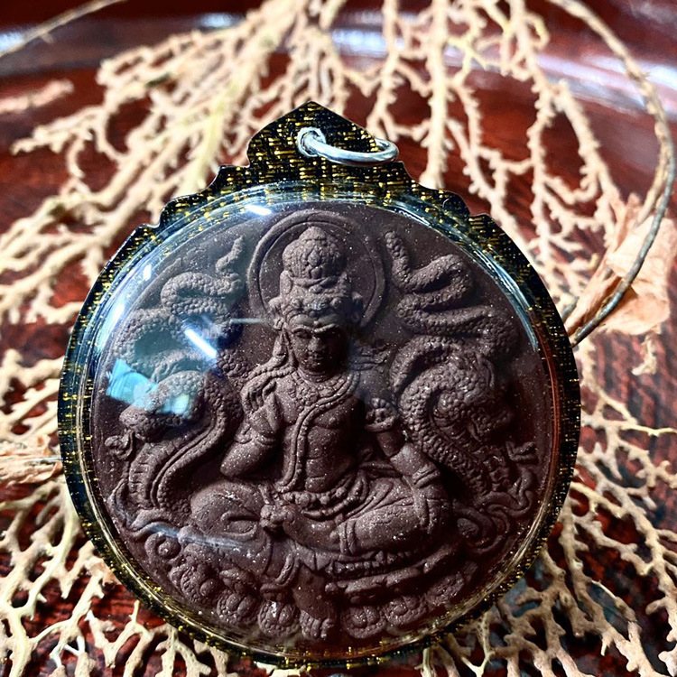 舍玛商贸2550龙婆龙耐大师泽度金背面生肖含壳及d卡包邮泰国佛牌